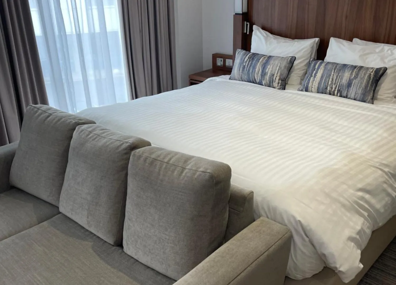 Hotel Courtyard By Marriott London Heathrow Airport à Harlington  Royaume-Uni