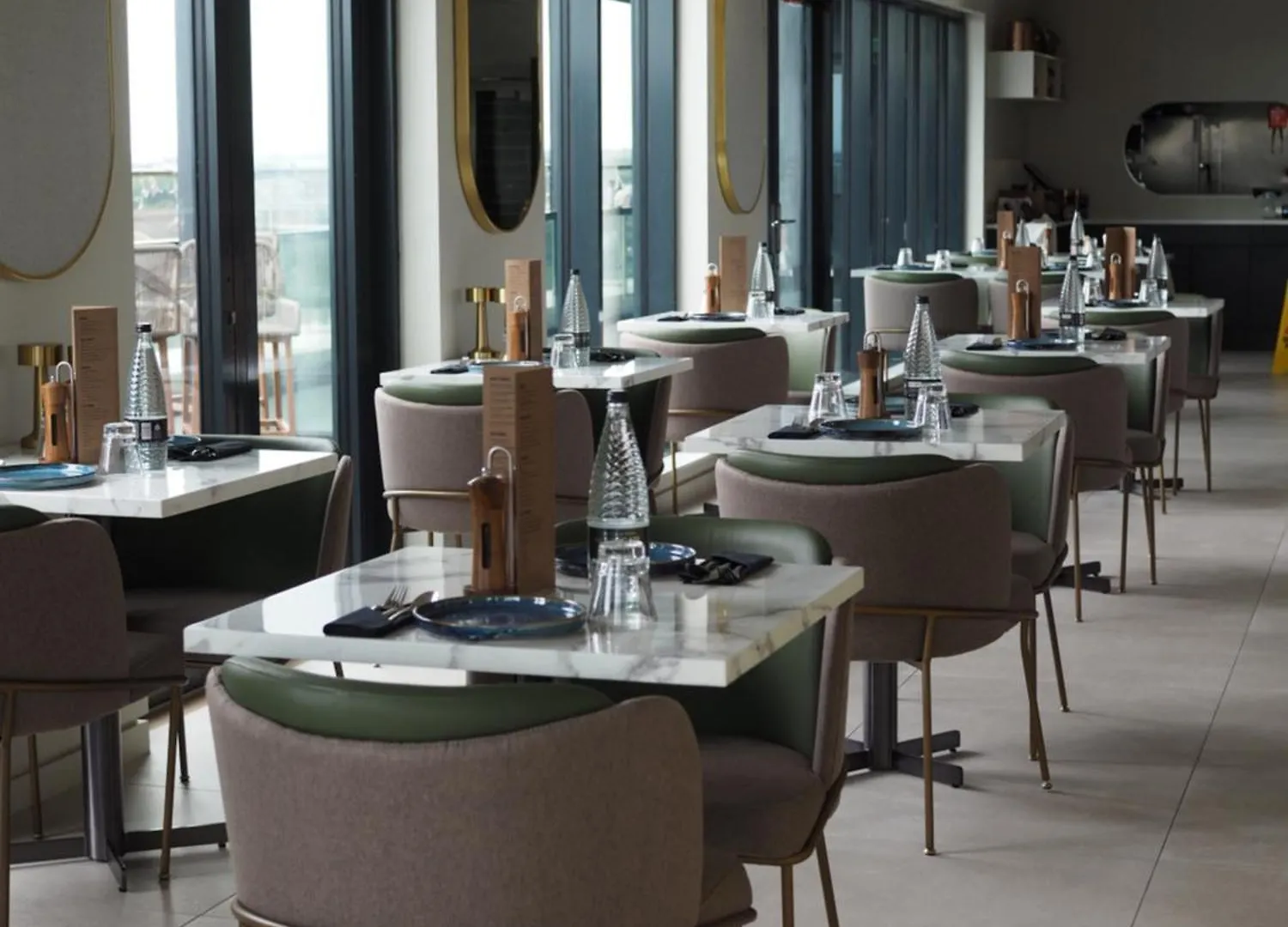 Hotel Courtyard By Marriott London Heathrow Airport à Harlington  Harlington (Greater London)