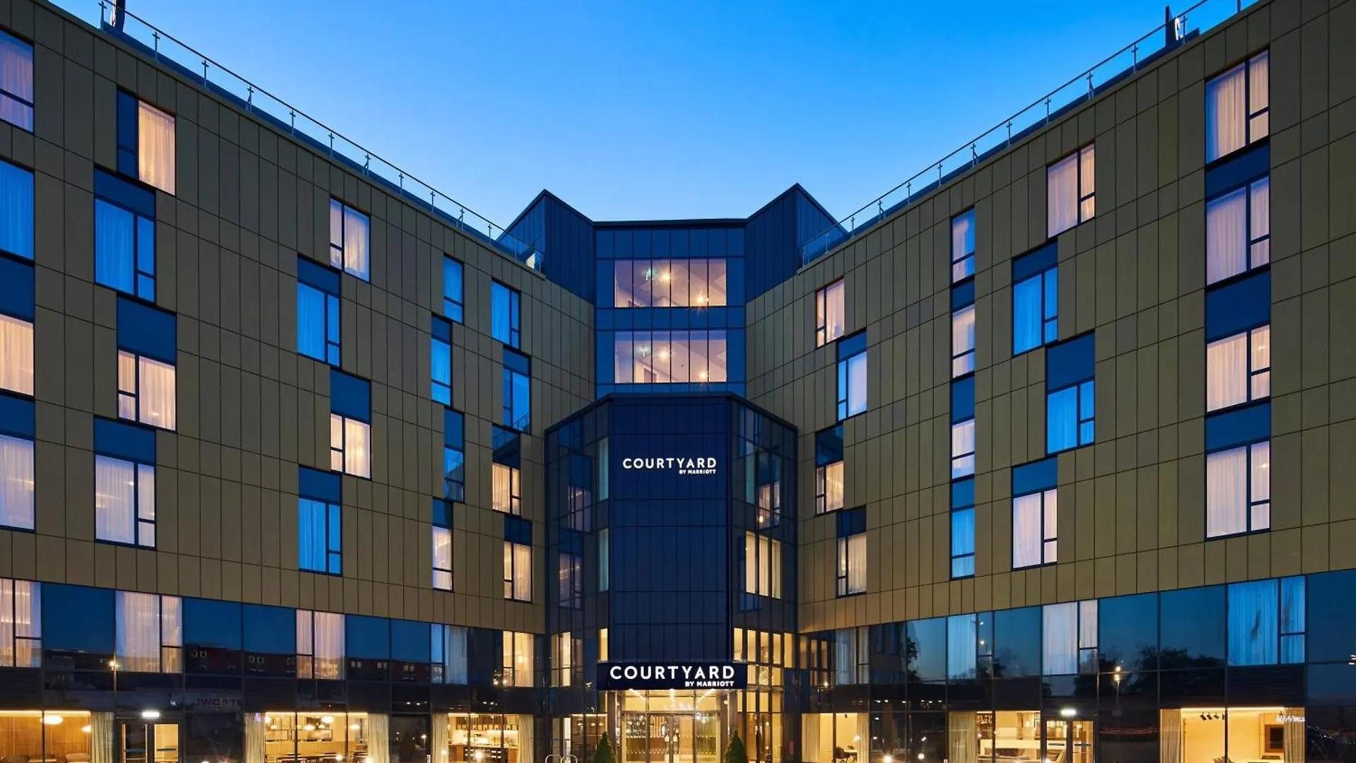 Hotel Courtyard By Marriott London Heathrow Airport à Harlington